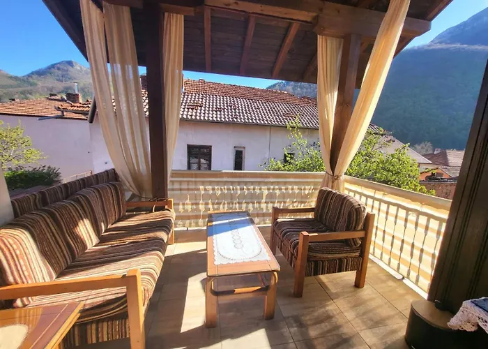 Apartment йони *